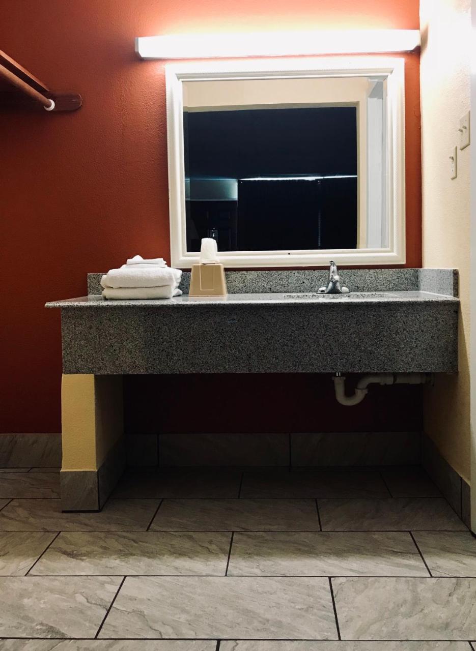 Executive Inn تيكساركانا المظهر الخارجي الصورة