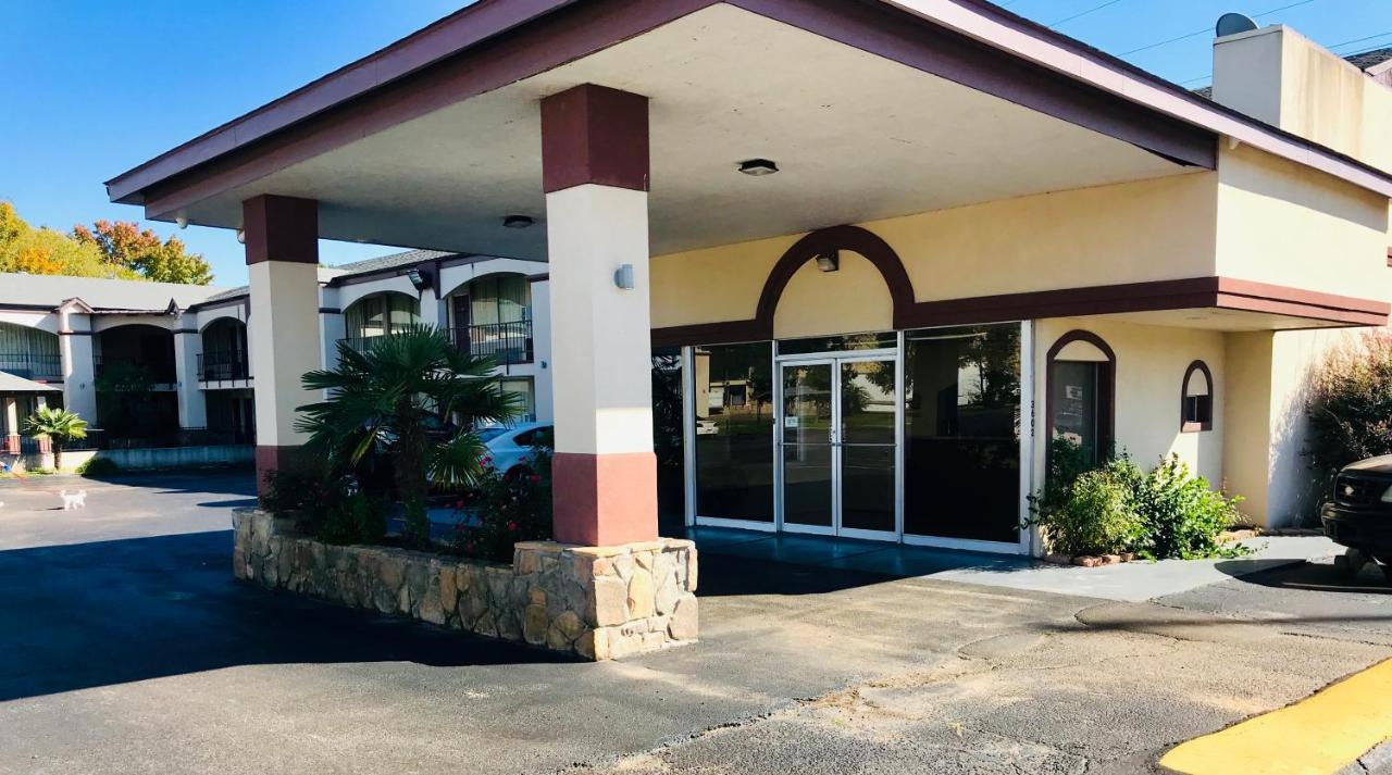 Executive Inn تيكساركانا المظهر الخارجي الصورة