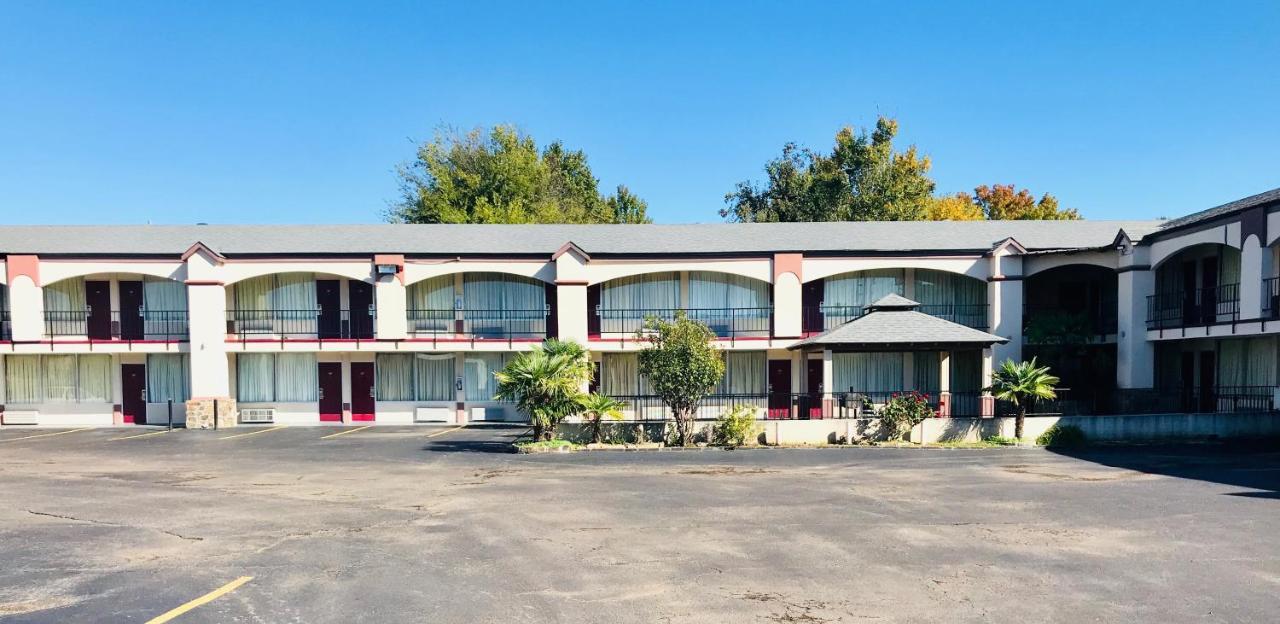 Executive Inn تيكساركانا المظهر الخارجي الصورة